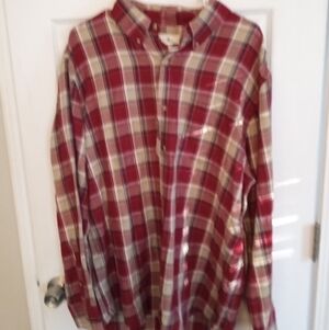 *MENS DOCKERS BUTTON DOWN PLAID LONG SLEEVE TOP SIZE LARGE NWT